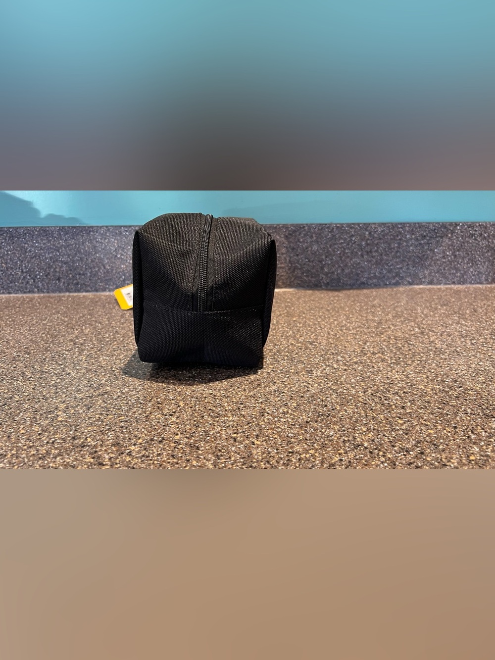 NTW Carhartt Black Travel Kit/ Toiletry Bag - Picture 5 of 10